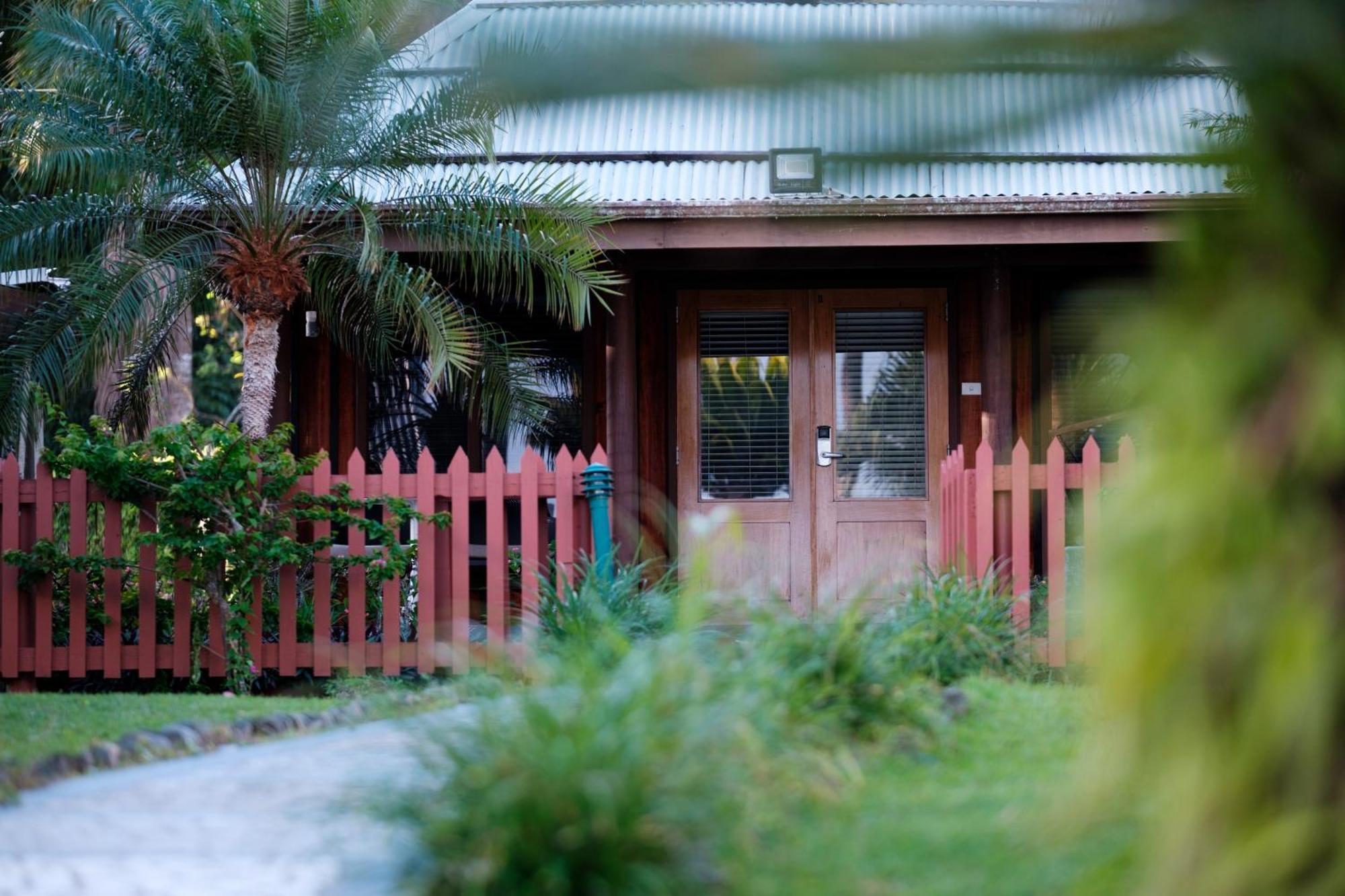 Fiji Hideaway Resort & Spa Tangangge Exterior photo